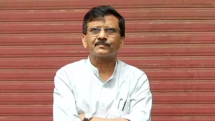 संजय राऊतांच्या मूर्खपणामुळे महाविकास आघाडी राजकीय संकट; एकनाथ शिंदे प्रकरणावर भापची टीका