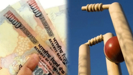 क्रिकेट सामन्यावर सट्टा घेणाऱ्या पाच जणांना अटक