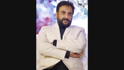 खासदार इम्तियाज जलील यांच्यावर पैशांची उधळण, कव्वाली कार्यक्रमात कार्यकर्त्यांनी उधळल्या नोटा