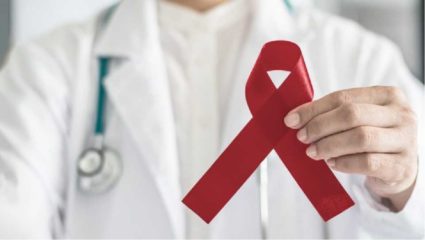 ‘ही’ लक्षणंच असू शकतात कॅन्सर; दुर्लक्ष करू नका, वाचा तज्ञांचं मत