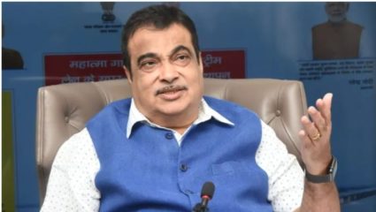 पुलवामा हल्ल्याला ३ वर्ष पूर्ण, नितीन गडकरी यांनी वाहिली शहीद जवानांना श्रद्धांजली