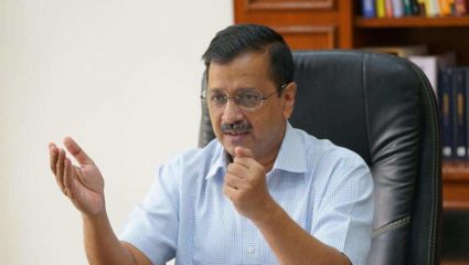 अरविंद केजरीवाल यांच्या अडचणीत वाढ ; बंगल्याच्या नूतनीकरणाचे कॅग ऑडिट होणार