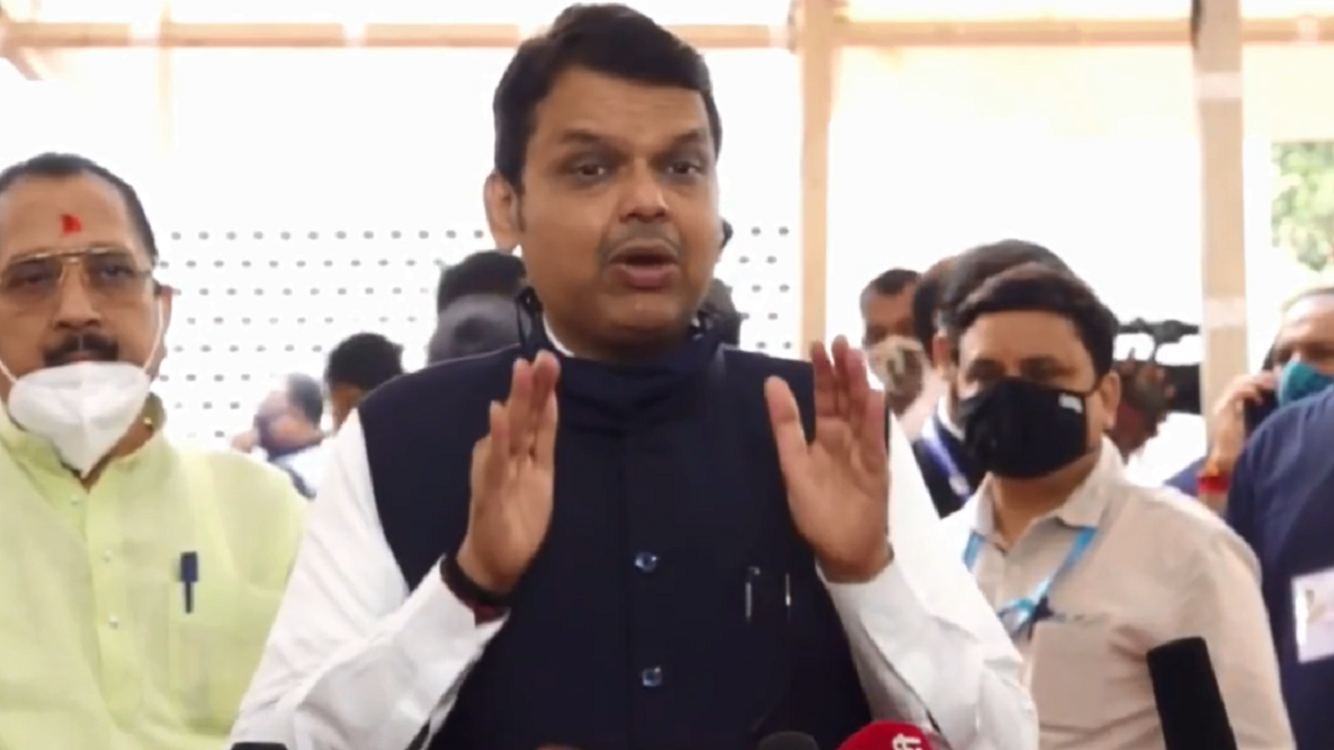 Court Slaps State Government Fadnaviss First Reaction In The Case Of 12 Suspended Mlas