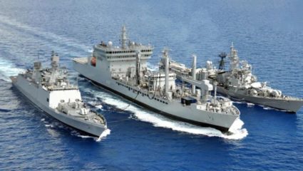 चीन सीमेवर नाही समुद्र, तरीही भारतीय नौदल करतंय सुरक्षा, समजून घ्या गेम प्लॅन