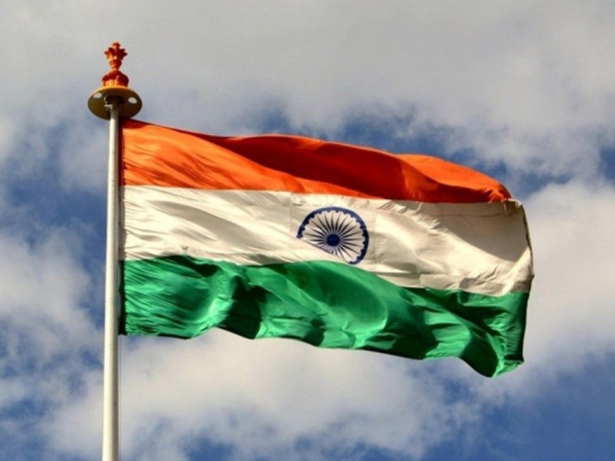 ‘वंदे मातरम्’ गीताच्या स्मरणार्थ मोहीम; ‘हर घर तिरंगा’साठी समन्वयाने नियोजन करा, जिल्हाधिकारी देवरे यांचे आवाहन
