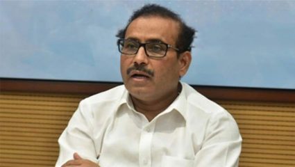 राज्यात पुन्हा मास्कसक्ती होणार का ? आरोग्यमंत्र्यांनी दिलं उत्तर, म्हणाले….