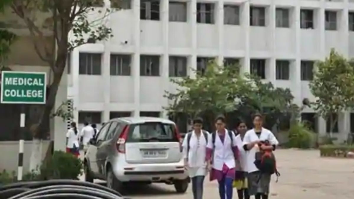 The Central Government Will Increase More Than 10000 Seats In Government Medical Colleges