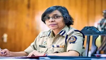 ब्रेकींग! राज्याच्या पोलिस महासंचालकपदी रश्मी शुक्ला यांची नियुक्ती; फोन टॅपिंगप्रकरणात ठरल्या वादग्रस्त; वाचा सविस्तर