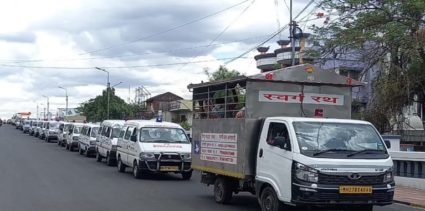 हिंदू स्मशानभूमीकडे १५ ते २० रुग्णवाहिका एकाच वेळी निघाल्या; खरे कारण जाणून जनमानस हळहळले