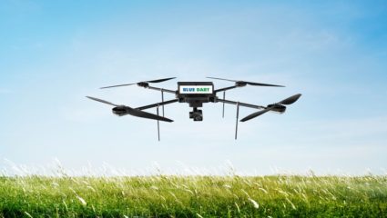 लशी आणि आपत्कालीन वैद्यकीय साहित्याच्या वितरणासाठी प्रायोगिक तत्वावर अनमॅन्ड एअरक्राफ्ट सिस्टिम (युएएस) चालविण्यासाठी ब्लू डार्टने केली ब्लू डार्ट मेड-एक्स्प्रेस काँसोर्टियमची स्थापना