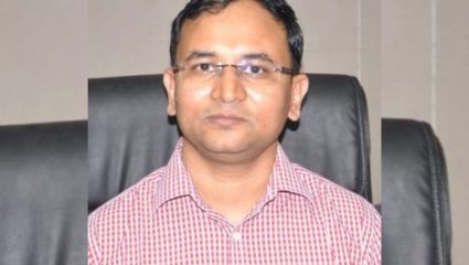 जालना जिल्ह्यात वृक्षवल्लींची संख्या वाढविण्यासाठी जिल्हाधिकाऱ्यांनी सुचविला अनोखा उपाय; प्रति व्यक्तीमागे तीन झाडे लावण्याचा आदेश