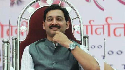 शुक्रवारी रात्री आठ वाजता मुंबईत पत्रकारपरिषद घेऊन माझी भूमिका जाहीर करेन :  राज ठाकरेंच्या भेटीनंतर छत्रपती संभाजीराजेंची घोषणा