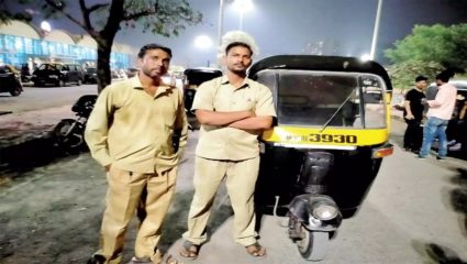 कोविड १९ च्या पार्श्वभूमीवर परवानाधारक रिक्षा चालकांना आर्थिक मदत; २२ मे २०२१ पासून रिक्षाचालकांना ऑनलाईन अर्ज करता येईल