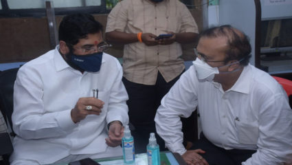 तौक्ते चक्रीवादळाच्या पार्श्वभूमीवर पालकमंत्री एकनाथ शिंदे यांनी घेतला ठाणे जिल्ह्यातील आपत्कालीन परिस्थितीचा आढावा, महानगरपालिकांना दिल्या सूचना
