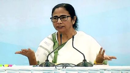 भाजपात गेलेले परतीच्या प्रवासाला; दिदींचा विजय सगळ्यांच्याच जिव्हारी लागलाय