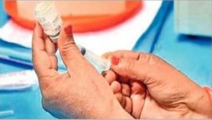 आजारही ठरतोय फलदायी, कुठे फेडाल हे पाप : कोरोना संकटकाळात फसवणूक; नकली लस टोचून जनतेच्या आरोग्याशी खेळ