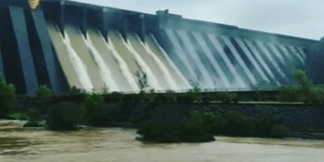 सिंचन, विजेच्या पाणी वापरात कपात! कोयना धरणात पाणी कमी असल्यामुळे जलसंपदा विभागाचा निर्णय