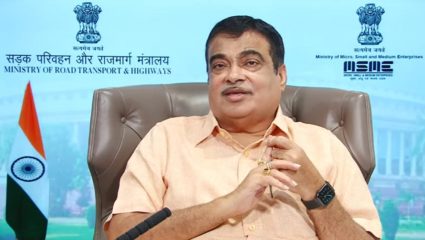 वर्धा कार दुर्घटनेच्या चौकशीचे केंद्रीय मंत्री नितीन गडकरींनी दिले आदेश