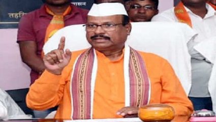 सिल्लोडमधील जमिन प्रकरण : अब्दुल सत्तार यांच्या अडचणी नववर्षांतही कायम, CBIकडे 1400 पानांची तक्रार दाखल केल्याचा दावा