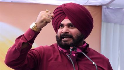 पंजाबमधील मान सरकारवर ‘ते’ आरोप करत सिद्धूंनी राजकारण सोडण्याचा दिला इशारा; म्हणाले…