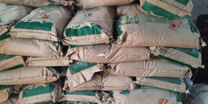 ऐनदिवाळीत शिराेळमध्ये एफडीएची मोठी कारवाई; २० लाखांचे भेसळयुक्त खाद्यपदार्थ जप्त