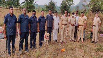 माणगावजवळ गावठी हातबॉम्बचा स्फोट, एकाचा जागीच मृत्यू; घटनास्थळी 25 बॉम्ब सापडल्यामुळे खळबळ