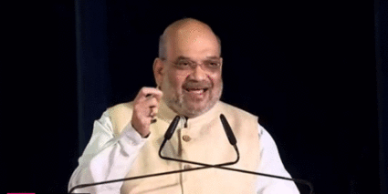 ‘आघाडी सरकार तीनचाकी रिक्षा, त्याची तीनही चाके…’; अमित शहांची महाविकास आघाडी सरकारवर टीका