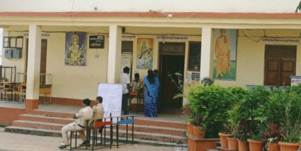 वडूज नगरपंचायत निवडणुकीत ७६ टक्के मतदान
