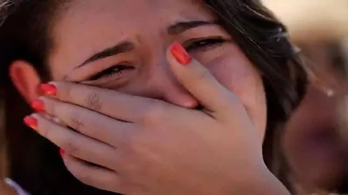 Crying Inid या देशाने बांधली आहे ‘Crying Room’, मन दु:खी असल्यास हमसून-हमसून रडायला ...