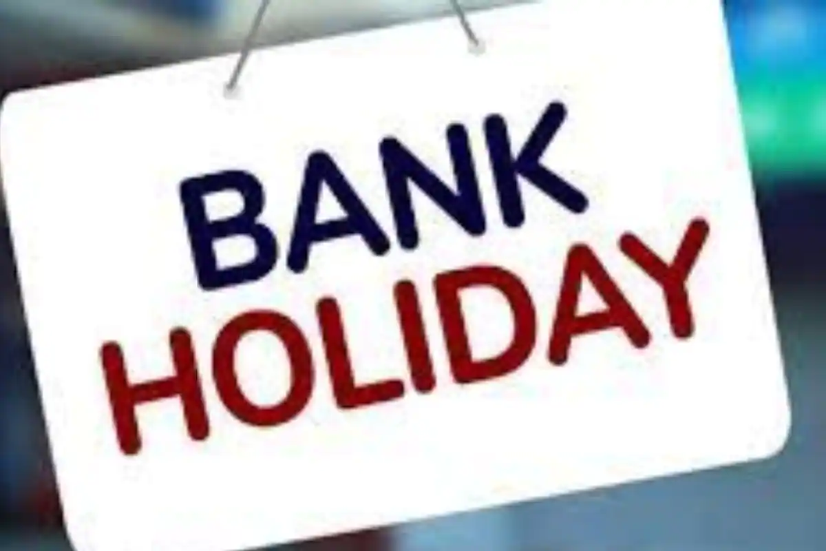 Bank Holidays Next Week: पुढील आठवड्यात 4 दिवस बँका बंद! शाखेत जाण्यापूर्वी सुट्टीची यादी तपासा नाहीतर परत जावे लागेल