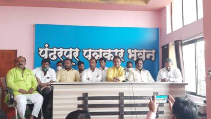 निवडणुकीबाबत नागेश भोसले लवकरच आपली भूमिका स्पष्ट करणार : दिलीप धोत्रे