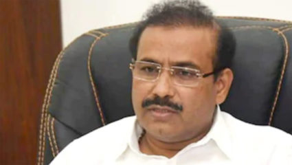 राज्याच्या लसीकरणाला गती देण्यासाठी पुरेसा पुरवठा होत नसल्याचा आरोप, राज्याची केंद्रावर नाराजी