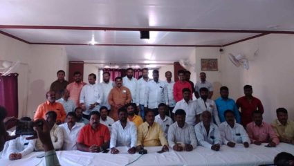 परिचारक कुटुंबियांनी सुधाकरपंत यांचा पुतळा स्वमालकीच्या जागेत उभा करावा : दिलीप धोत्रे