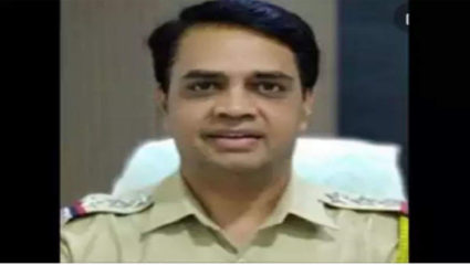 अँटिलिया स्फोटके प्रकरण: युएपीए रद्द करा; बडतर्फ सुनील मानेचा विशेष न्यायालयात डिस्चार्ज अर्ज, एनआयएला उत्तर सादर करण्याचे निर्देश