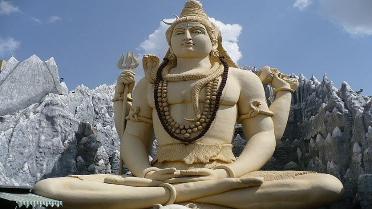 Mahashivratri 2022 Imporrtance Of Belpatra Offered To Lord Shiva Nrsr