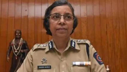 रश्मी शुक्ला महाराष्ट्राच्या नवीन पोलीस महासंचालक; फोन टॅपिंग प्रकरणामुळे आल्या होत्या चर्चेत 
