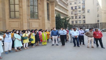 राज्यातील वैद्यकीय महाविद्यालयांमधील डॉक्टर संपावर; १२०० शस्त्रक्रियांवर परिणाम