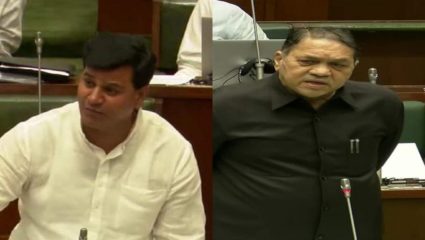 मुख्यमंत्र्यांनी फोन केल्यामुळेच माझ्यावर गुन्हा दाखल झाल्याचा आमदार रवी राणांचा दावा; गृहमंत्र्यांनी म्हणाले चौकशी करणार