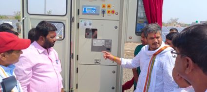आमदार रोहित पवार यांच्या विशेष प्रयत्नातून साकत येथे उभारण्यात आले 13.02 कोटींचे सौर ऊर्जा प्रकल्प!