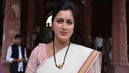 खासदार नवनीत राणा यांना शिवडी कोर्टाकडून तात्पुरता दिलासा, सरकारी वकिलांनी दिली ‘ही’ हमी