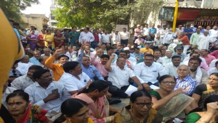 औरंगाबादमध्ये पाण्याचा गंभीर प्रश्न;  तब्बल १५ दिवस नागरिकांना पाणी नाहीच, शहरात भाजप कार्यकर्त्यांसह महिलांचा भव्य हंडा मोर्चा