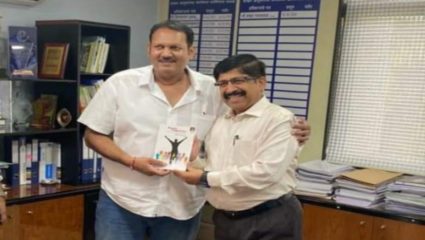 कार्यक्षेत्रातील उसाचे संपूर्ण गाळप कारखान्यांनी करावे; उदयनराजेंची मागणी