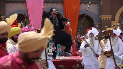 ‘स्वयंवर- मिका दी वोटी’; योग्य जोडीदारासाठी मिका सिंग घेणार ज्योतिषांची मदत