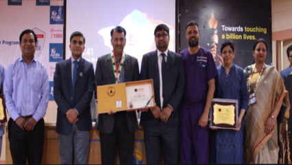डॉक्टरांचा नवा विक्रम – सर्वाधिक वजनाच्या ट्युमर शस्त्रक्रियेची इंडिया बुक ऑफ रेकॉर्ड्समध्ये नोंद