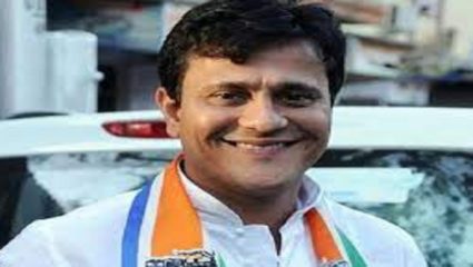 संदीप देशपांडे यांना ताब्यात घेताना महिला कॉन्स्टेबल जखमी
