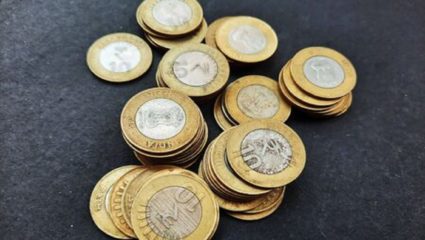 मुंबईतून 10 लाखांची बनावट नाणी जप्त, धार्मिक स्थळांवर खोटे पैसे देत खरे पैसे घ्यायचे, वाचा काय आहे प्रकरण ?