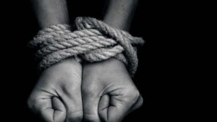 शिक्रापूरच्या वाडागावातून तीन बालकांचे अपहरण; 7 वर्षीय बालिकेची हत्या, धक्कादायक कारण समोर…