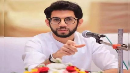 प्रत्येक शिवसैनिकांचा आवाज उद्धव साहेबांच्या मागे खंबीरपणे उभा आहे – आदित्य ठाकरे