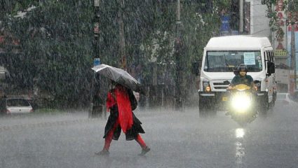 राज्याच्या विविध भागात मुसळधार पाऊस, कोकणातला शेतकरी सुखावला!