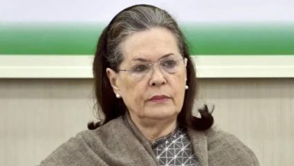 Sonia Gandhi : ‘योग्य भूमिका घ्या, अजूनही वेळ गेली नाही’; इस्रायल-इराण युद्धावरून सोनिया गांधींनी मोदी सरकारला फटकारलं